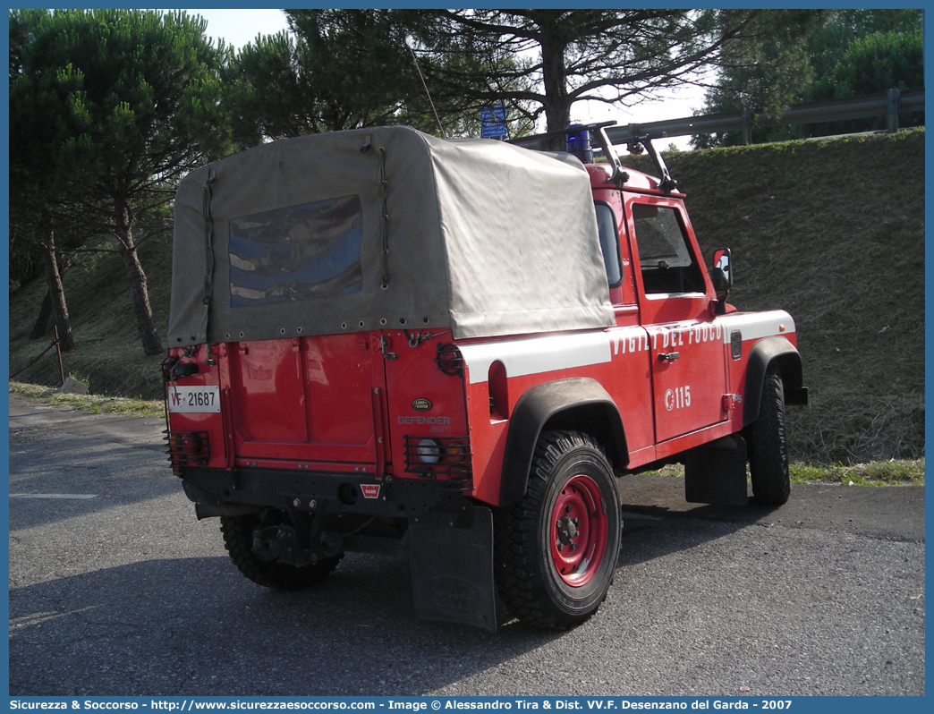 VF 21687
Corpo Nazionale Vigili del Fuoco
Land Rover Defender 90 Pick Up
Parole chiave: VF;VVF;V.F.;V.V.F.;Corpo;Nazionale;Vigili del Fuoco;Vigili;Fuoco;Land Rover;Defender;90;21687