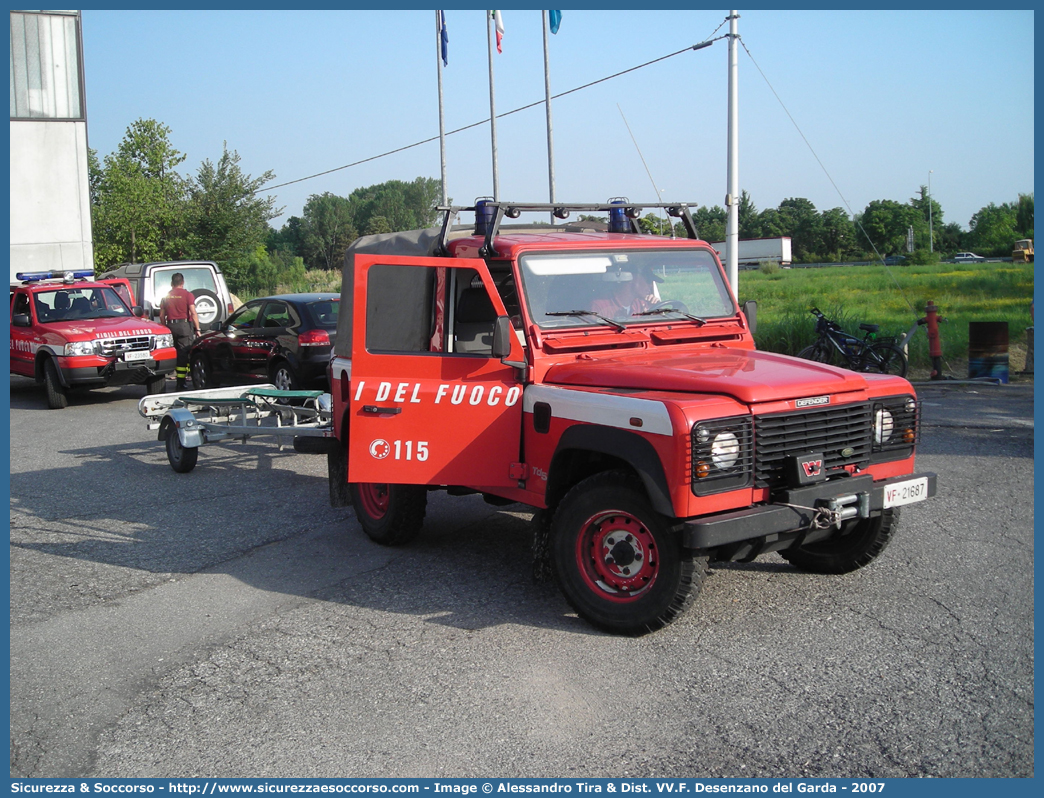 VF 21687
Corpo Nazionale Vigili del Fuoco
Land Rover Defender 90 Pick Up
Parole chiave: VF;VVF;V.F.;V.V.F.;Corpo;Nazionale;Vigili del Fuoco;Vigili;Fuoco;Land Rover;Defender;90;21687