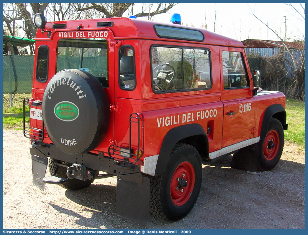 VF 21848
Corpo Nazionale Vigili del Fuoco
Land Rover Defender 90
Parole chiave: VF;VVF;V.F.;V.V.F.;Corpo;Nazionale;Vigili del Fuoco;Vigili;Fuoco;Land Rover;Defender;90;21848