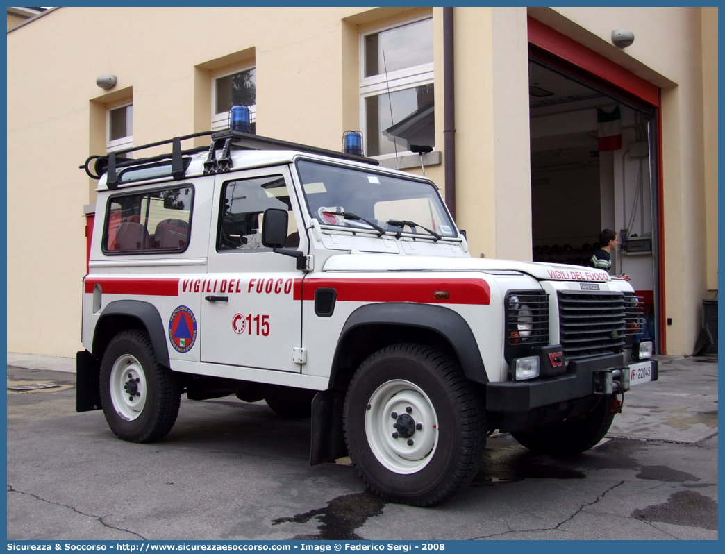 VF 22045
Corpo Nazionale Vigili del Fuoco
Land Rover Defender 90
Parole chiave: VF;VVF;V.F.;V.V.F.;Corpo;Nazionale;Vigili del Fuoco;Vigili;Fuoco;Land Rover;Defender;90;22045