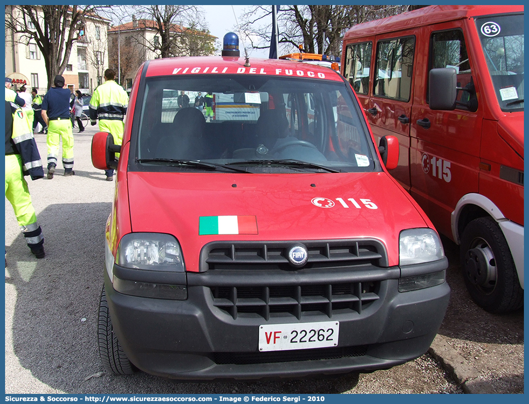 VF 22262
Corpo Nazionale Vigili del Fuoco
Fiat Doblò I serie
Parole chiave: VVF;V.V.F.;Corpo;Nazionale;Vigili;del;Fuoco;Fiat;Doblò;Doblo