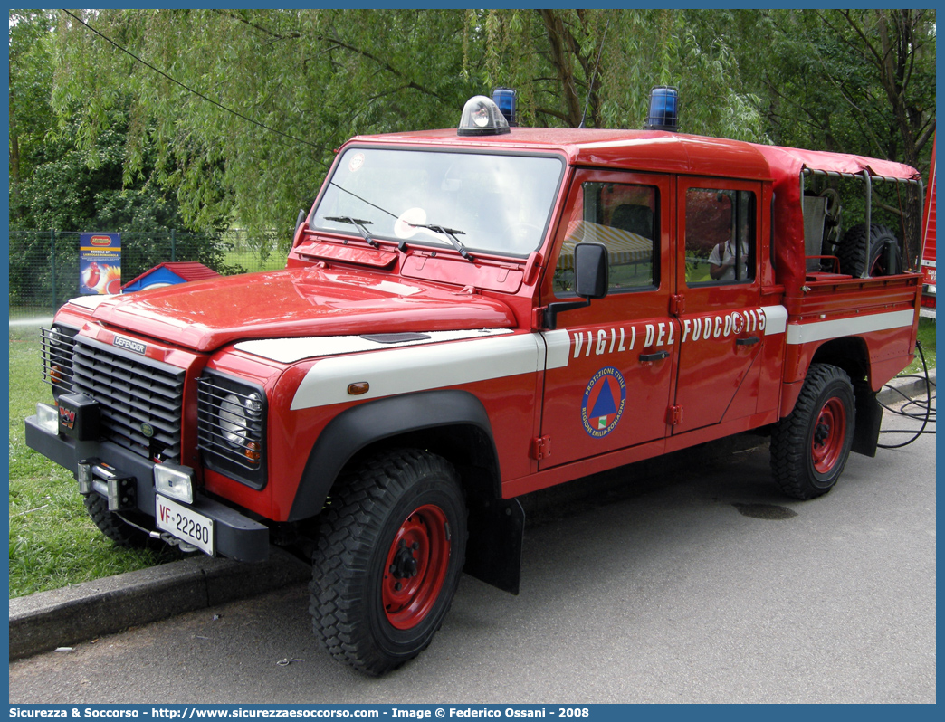 VF 22280
Corpo Nazionale Vigili del Fuoco
Land Rover Defender 130
(fornitura regione Emilia Romagna)
Parole chiave: VF;VVF;V.F.;V.V.F.;Corpo;Nazionale;Vigili del Fuoco;Vigili;Fuoco;Land Rover;Defender;130