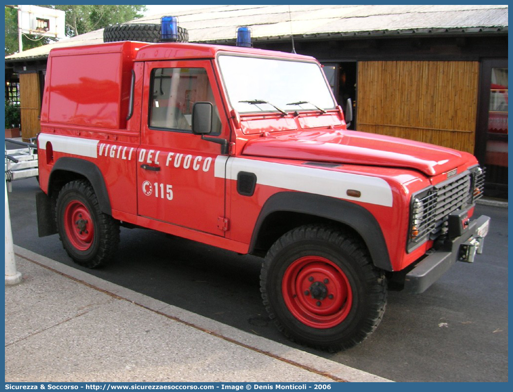 VF 22383
Corpo Nazionale Vigili del Fuoco
Land Rover Defender 90 Pick Up
Parole chiave: VF;VVF;V.F.;V.V.F.;Corpo;Nazionale;Vigili del Fuoco;Vigili;Fuoco;Land Rover;Defender;90;22383