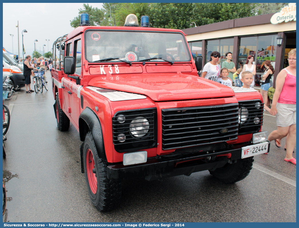 VF 22444
Corpo Nazionale Vigili del Fuoco
Land Rover Defender 130
Parole chiave: VF;VVF;V.F.;V.V.F.;Corpo;Nazionale;Vigili del Fuoco;Vigili;Fuoco;Land Rover;Defender;130;22444