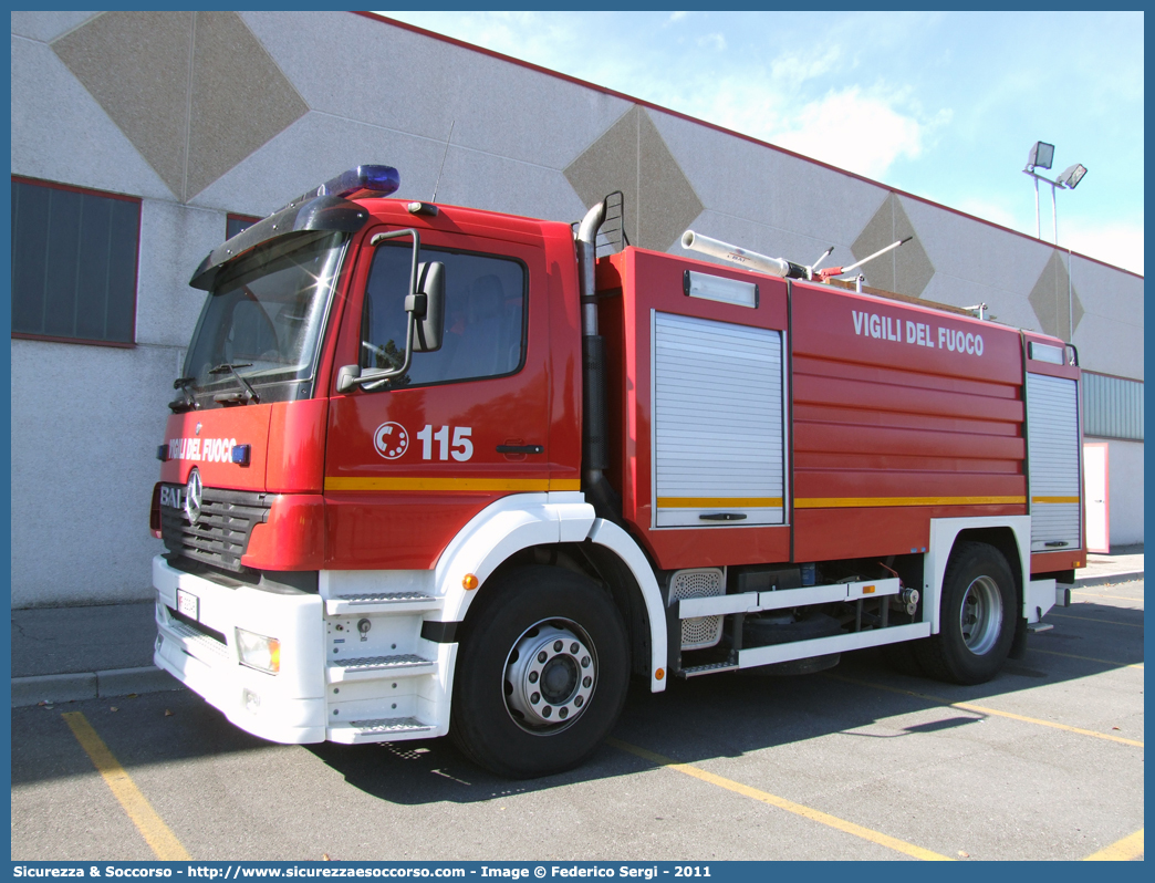 VF 22548
Corpo Nazionale Vigili del Fuoco
Mercedes Benz Atego 1828 I serie restyling
Allestitore BAI S.r.l.
Parole chiave: VVF;V.V.F.;Corpo;Nazionale;Vigili;del;Fuoco;ABP;A.B.P.;AutoBottePompa;AutoBotte;Mercedes Benz;Atego;1828;BAI;B.A.I.