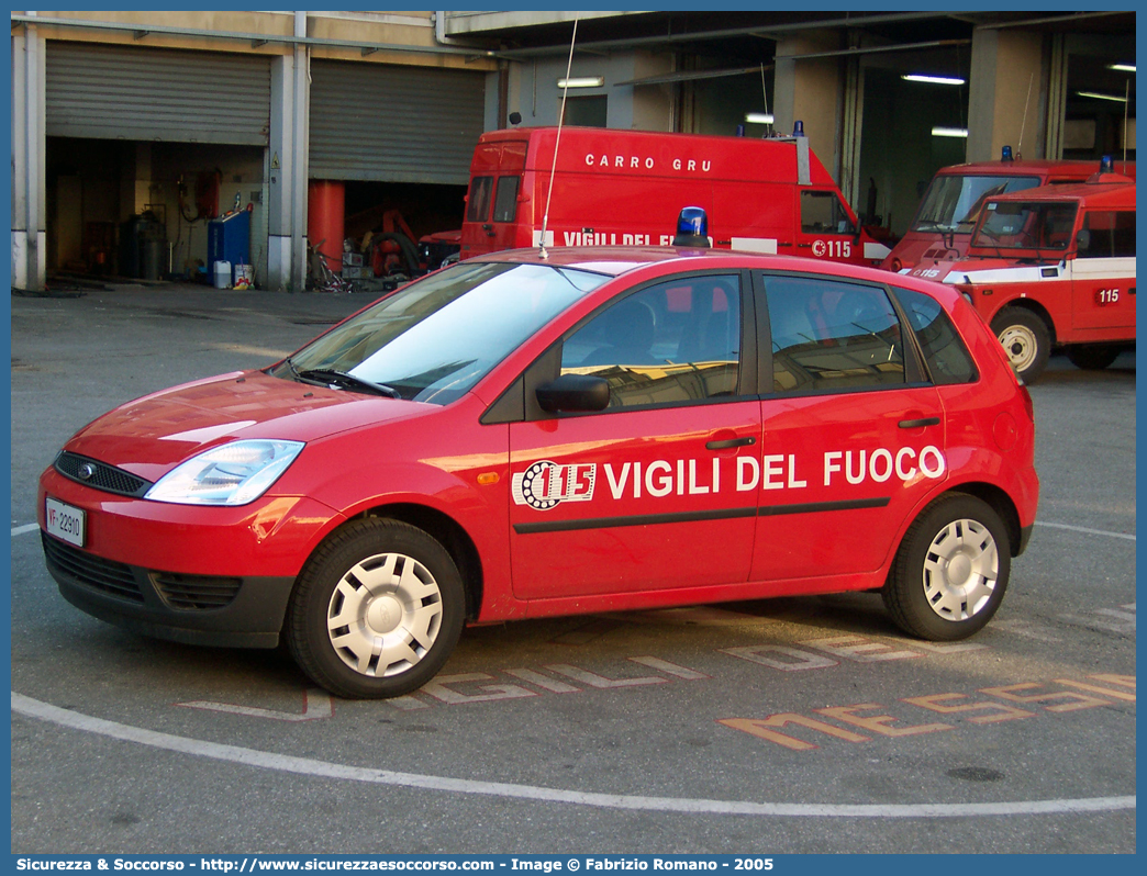 VF 22910
Corpo Nazionale Vigili del Fuoco
Ford Fiesta V serie
Parole chiave: VF;VVF;V.F.;V.V.F.;Corpo;Nazionale;Vigili del Fuoco;Vigili;Fuoco;Ford;Fiesta;22910