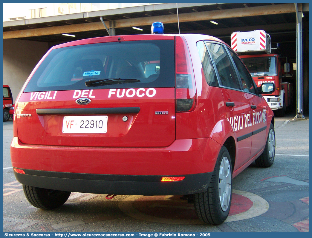 VF 22910
Corpo Nazionale Vigili del Fuoco
Ford Fiesta V serie
Parole chiave: VF;VVF;V.F.;V.V.F.;Corpo;Nazionale;Vigili del Fuoco;Vigili;Fuoco;Ford;Fiesta;22910