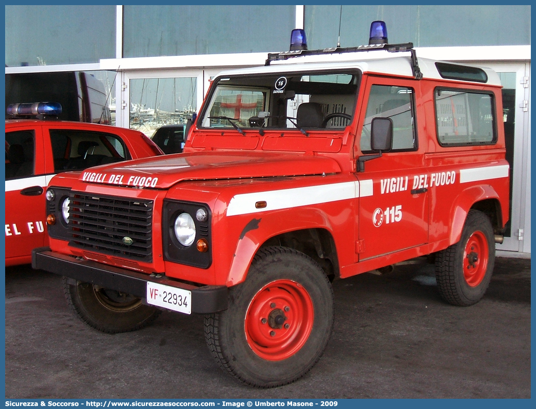 VF 22934
Corpo Nazionale Vigili del Fuoco
Land Rover Defender 90
Parole chiave: VF;VVF;V.F.;V.V.F.;Corpo;Nazionale;Vigili del Fuoco;Vigili;Fuoco;Land Rover;Defender;90;22934