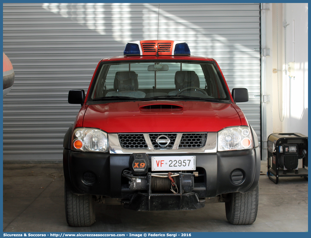 VF 22957
Corpo Nazionale Vigili del Fuoco
Nucleo Portuale
Nissan Navara I serie restyling
Parole chiave: VVF;V.V.F.;Corpo;Nazionale;Vigili;del;Fuoco;Nissan;Navara;Nucleo;Portuale;Navale;Nautica;Nautico;Nautici;Porti