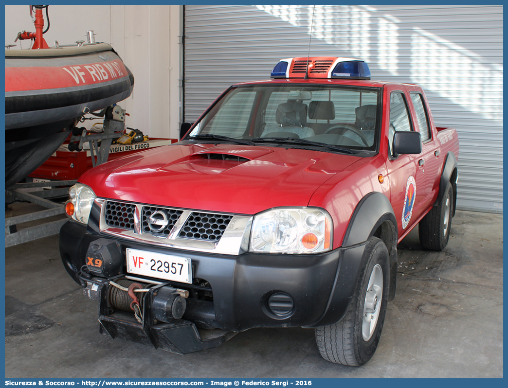 VF 22957
Corpo Nazionale Vigili del Fuoco
Nucleo Portuale
Nissan Navara I serie restyling
Parole chiave: VVF;V.V.F.;Corpo;Nazionale;Vigili;del;Fuoco;Nissan;Navara;Nucleo;Portuale;Navale;Nautica;Nautico;Nautici;Porti