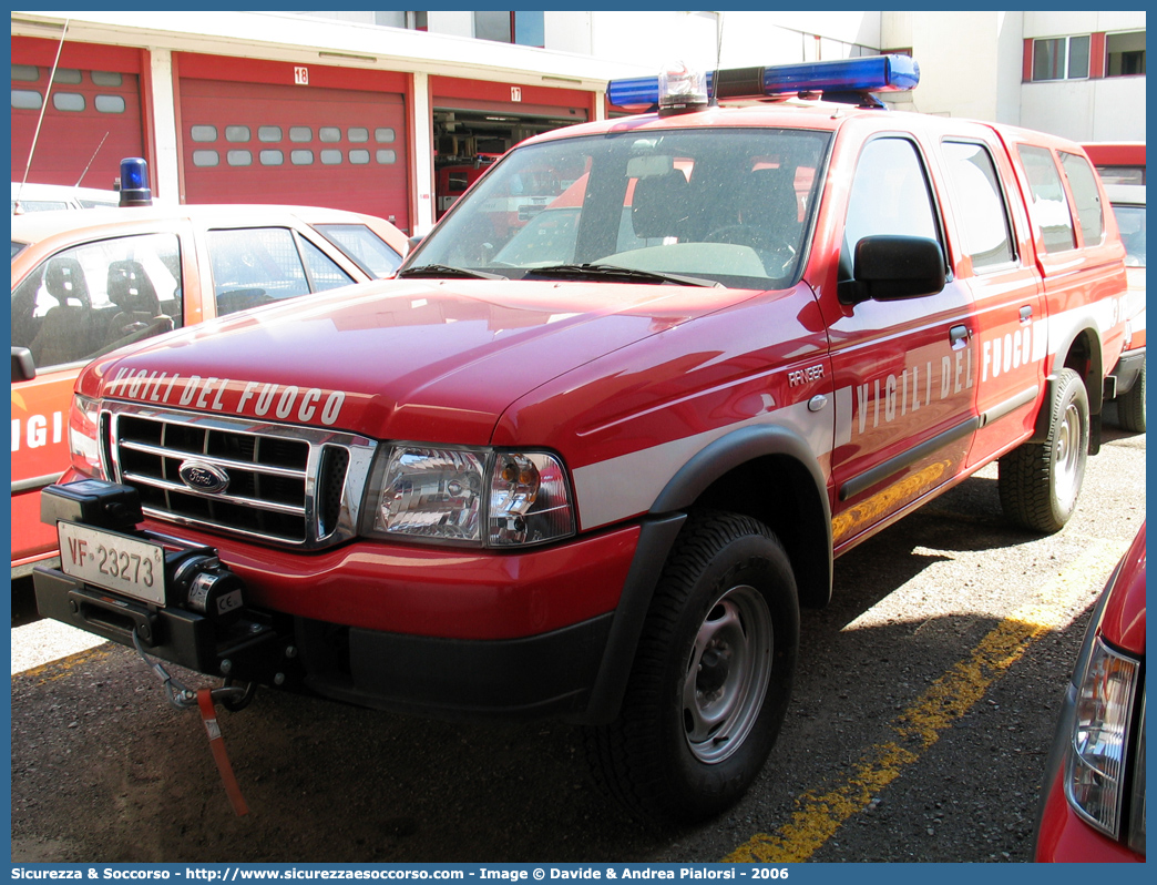 VF 23273
Corpo Nazionale Vigili del Fuoco
Ford Ranger I serie restyling
Parole chiave: VF;VVF;V.F.;V.V.F.;Corpo;Nazionale;Vigili del Fuoco;Vigili;Fuoco;Ford;Ranger