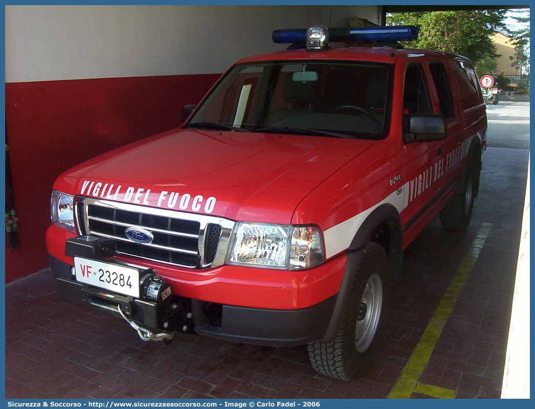 VF 23284
Corpo Nazionale Vigili del Fuoco
Ford Ranger I serie restyling
Parole chiave: VF;VVF;V.F.;V.V.F.;Corpo;Nazionale;Vigili del Fuoco;Vigili;Fuoco;Ford;Ranger