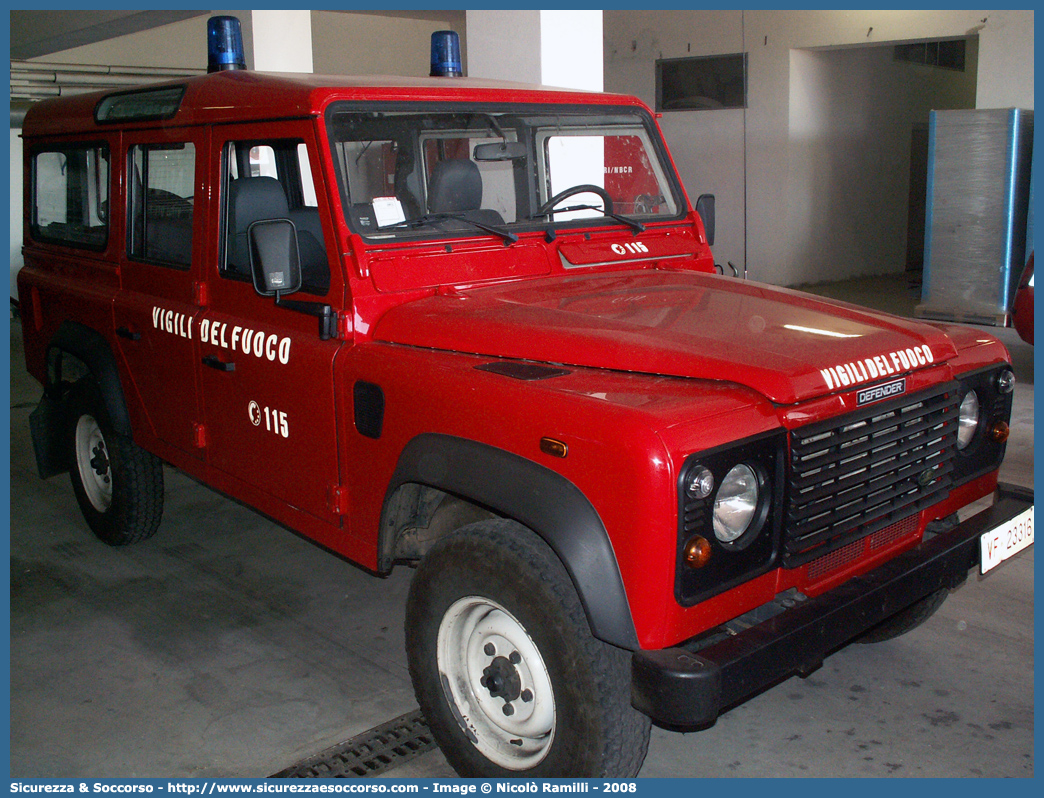 VF 23316
Corpo Nazionale Vigili del Fuoco
Land Rover Defender 110
Parole chiave: VF;VVF;V.F.;V.V.F.;Corpo;Nazionale;Vigili del Fuoco;Vigili;Fuoco;Land Rover;Defender;110