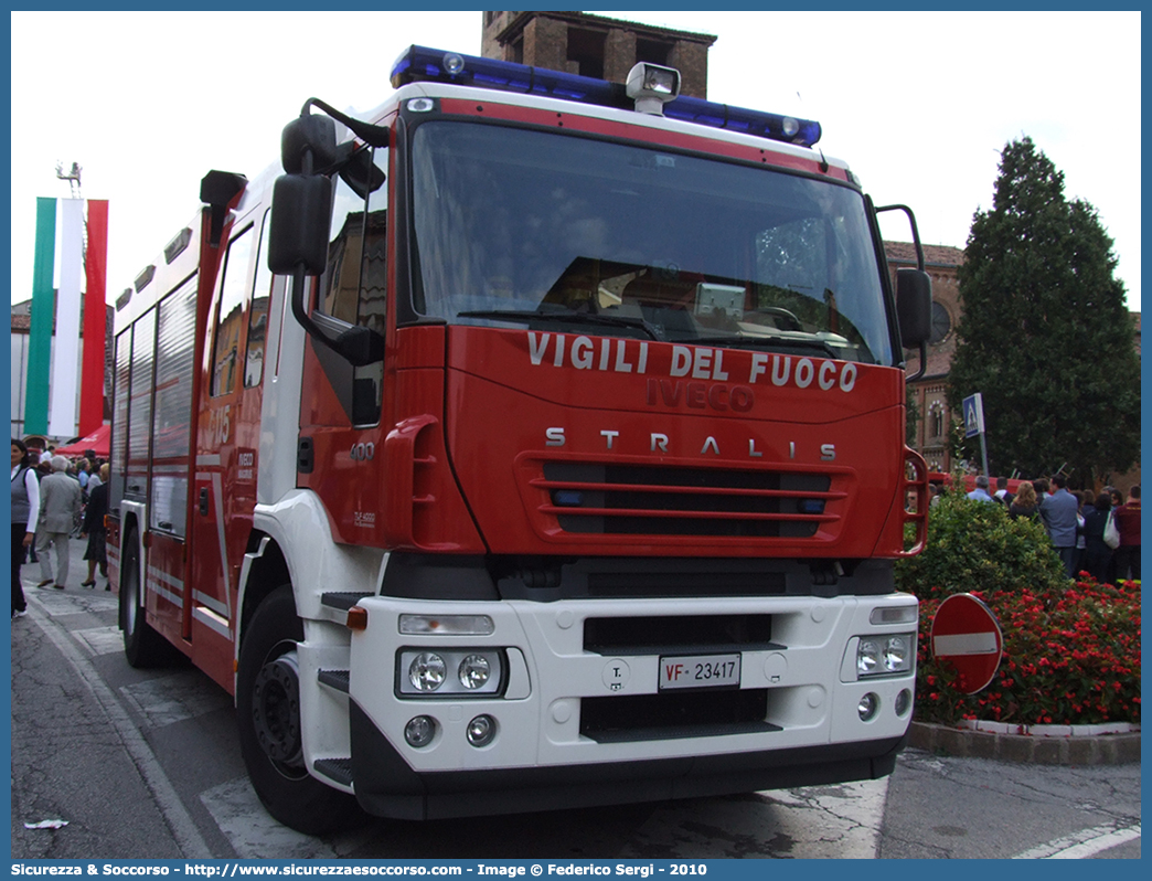 VF 23417
Corpo Nazionale Vigili del Fuoco
Iveco Magirus Stralis 
190S40 I serie "Active Fire"
Parole chiave: VVF;V.V.F.;Corpo;Nazionale;Vigili;del;Fuoco;AutoPompaSerbatoio;APS;A.P.S.;Iveco;Magirus;Stralis;190S40;Active;Fire