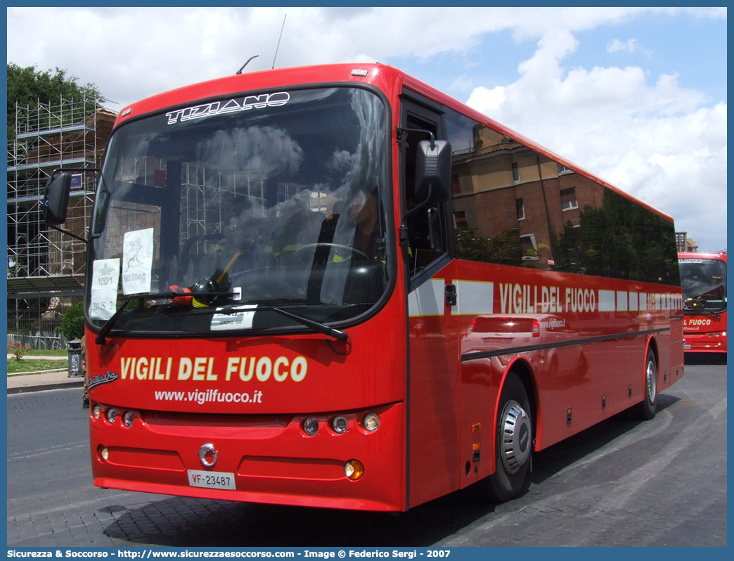 VF 23487
Corpo Nazionale Vigili del Fuoco
Irisbus Dallavia Tiziano
Parole chiave: VVF;V.V.F.;Corpo;Nazionale;Vigili;del;Fuoco;Irisbus;Dallavia;Tiziano