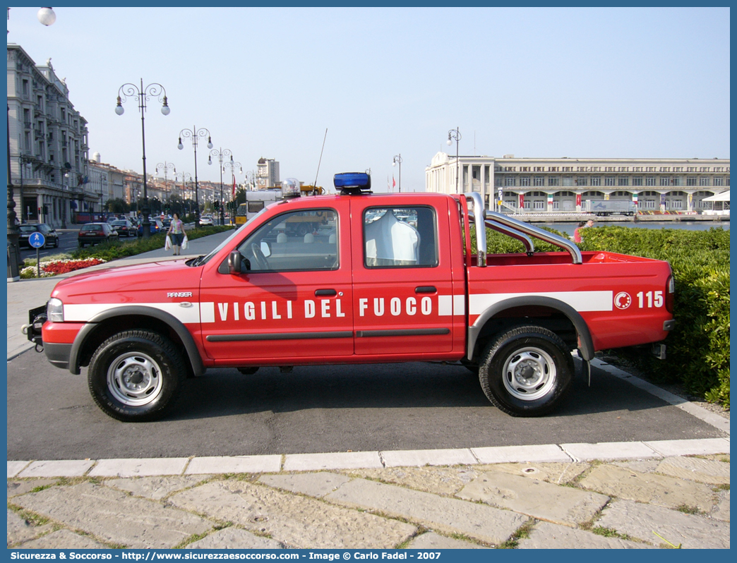 VF 23575
Corpo Nazionale Vigili del Fuoco
Ford Ranger I serie restyling
Parole chiave: VF;VVF;V.F.;V.V.F.;Corpo;Nazionale;Vigili del Fuoco;Vigili;Fuoco;Ford;Ranger