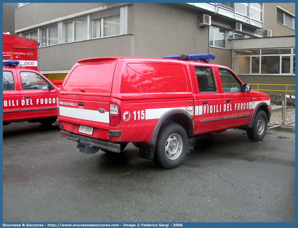 VF 23631
Corpo Nazionale Vigili del Fuoco
Ford Ranger I serie restyling
Parole chiave: VVF;V.V.F.;Corpo;Nazionale;Vigili;del;Fuoco;Ford;Ranger