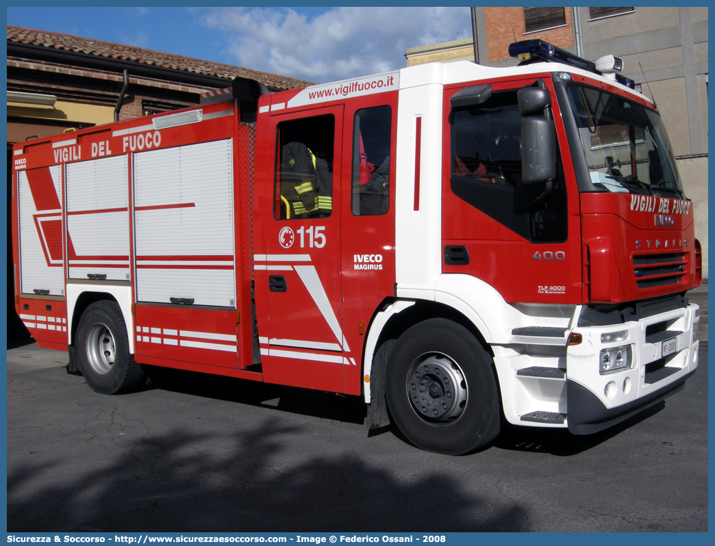 VF 23651
Corpo Nazionale Vigili del Fuoco
Iveco Magirus Stralis 
190S40 I serie "Active Fire"
Parole chiave: VVF;V.V.F.;Corpo;Nazionale;Vigili;del;Fuoco;AutoPompaSerbatoio;APS;A.P.S.;Iveco;Magirus;Stralis;190S40;Active;Fire