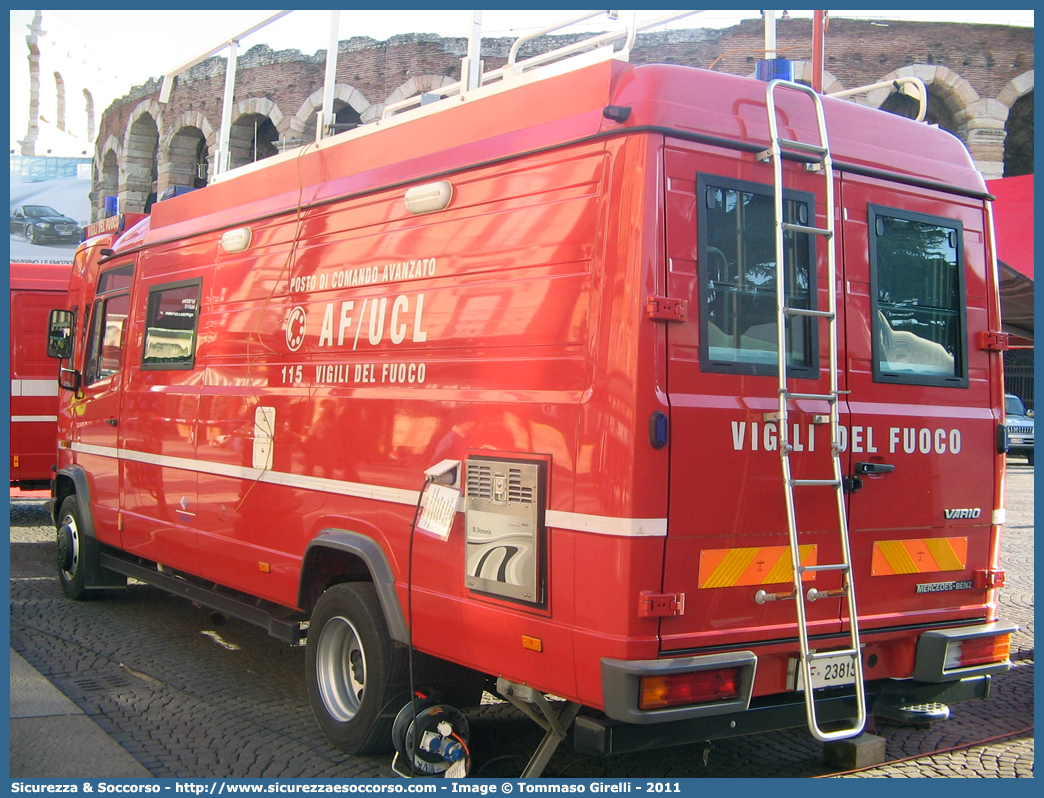 VF 23815
Corpo Nazionale Vigili del Fuoco
Mercedes Benz Vario 814D 
Allestitore BAI S.r.l.
Parole chiave: VVF;V.V.F.;Corpo;Nazionale;Vigili;del;Fuoco;AutoFurgone;Unità;Unita;Comando;Crisi;Locale;Logistico;Posto;Avanzato;AF/UCL;AF;UCL;Mercedes;Benz;Vario;814D;VF;Bai;Tecnica;23814