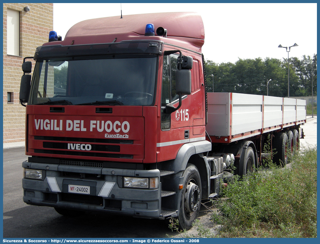 VF 24002
Corpo Nazionale Vigili del Fuoco
Iveco EuroTech 440E42
(variante)
Parole chiave: VF;V.F.;VVF;V.V.F.;Corpo;Nazionale;Vigili;del;Fuoco;Iveco;EuroTech;440E42