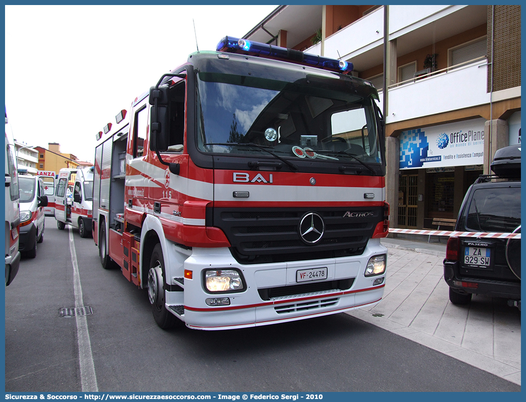 VF24478
Corpo Nazionale Vigili del Fuoco
Mercedes Benz Actros 1841
Allestitore BAI S.r.l.
Parole chiave: VVF;V.V.F.;Corpo;Nazionale;Vigili;del;Fuoco;AutoPompaSerbatoio;APS;A.P.S.;Mercedes Benz;Actros;1841;BAI