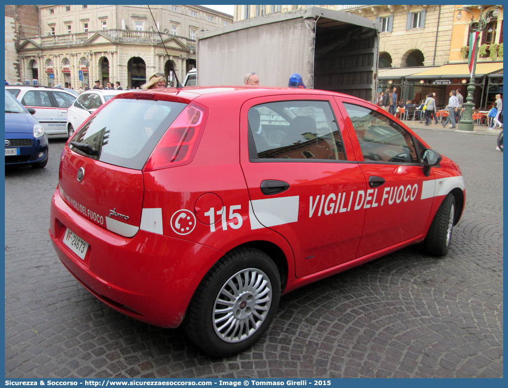 VF 24673
Corpo Nazionale Vigili del Fuoco
Fiat Grande Punto
Parole chiave: VVF;V.V.F.;Corpo;Nazionale;Vigili;del;Fuoco;Fiat;Grande;Punto