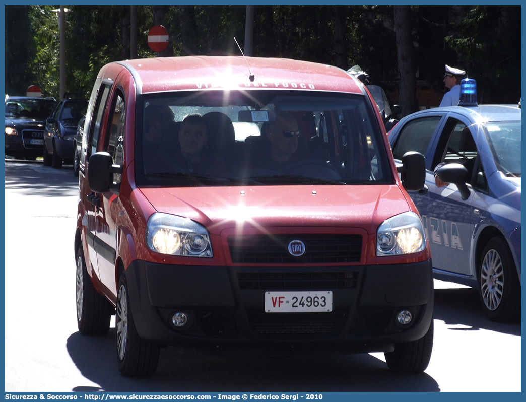 VF 24963
Corpo Nazionale Vigili del Fuoco
Fiat Doblò I serie restyling
Parole chiave: VVF;V.V.F.;Corpo;Nazionale;Vigili;del;Fuoco;Fiat;Doblò;Doblo