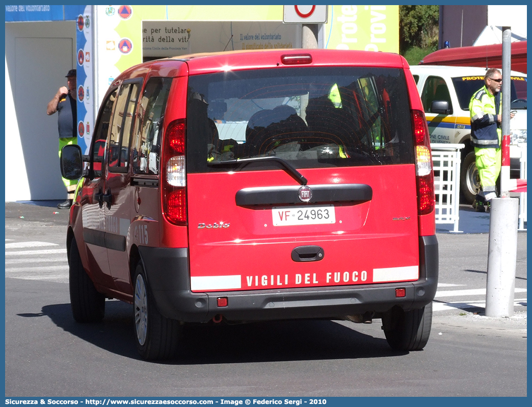 VF 24963
Corpo Nazionale Vigili del Fuoco
Fiat Doblò I serie restyling
Parole chiave: VVF;V.V.F.;Corpo;Nazionale;Vigili;del;Fuoco;Fiat;Doblò;Doblo