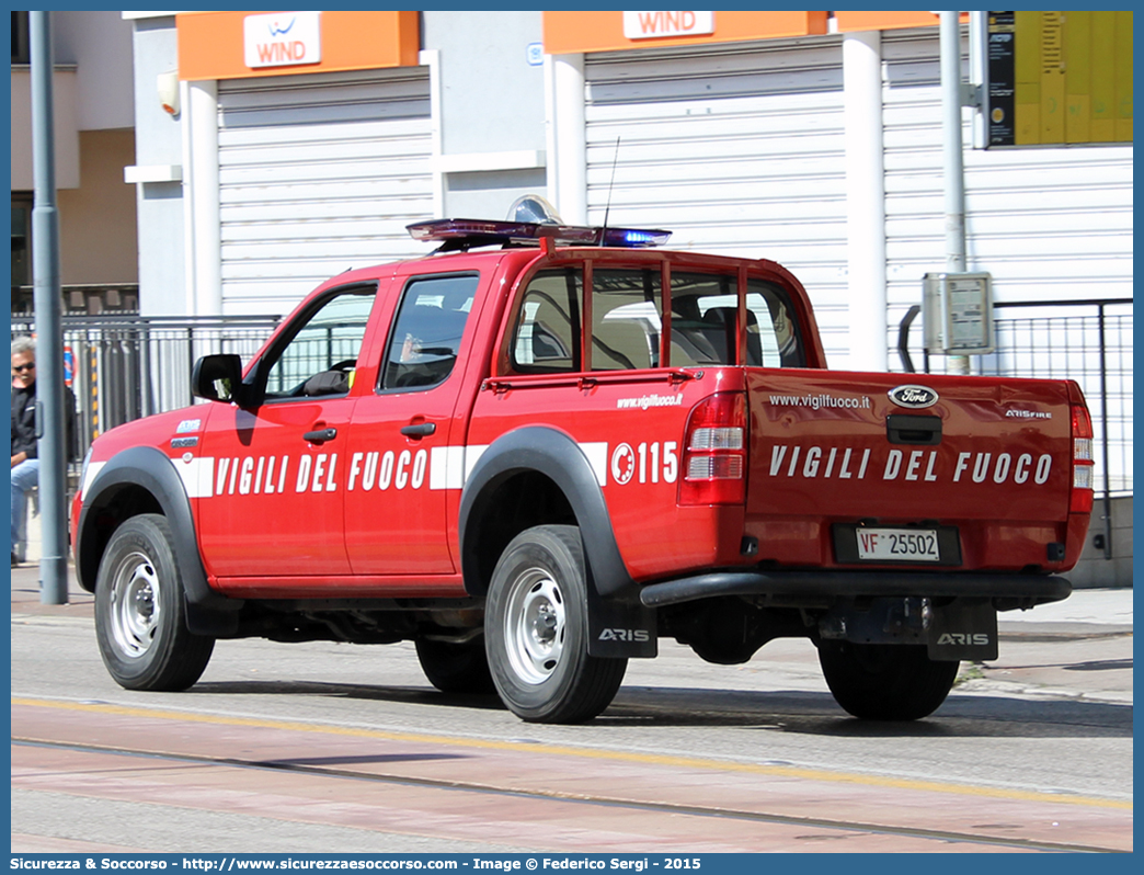 VF 25502
Corpo Nazionale Vigili del Fuoco
Ford Ranger II serie
Allestitore Aris S.p.A.
Parole chiave: VVF;V.V.F.;Corpo;Nazionale;Vigili;del;Fuoco;Ford;Ranger;Aris