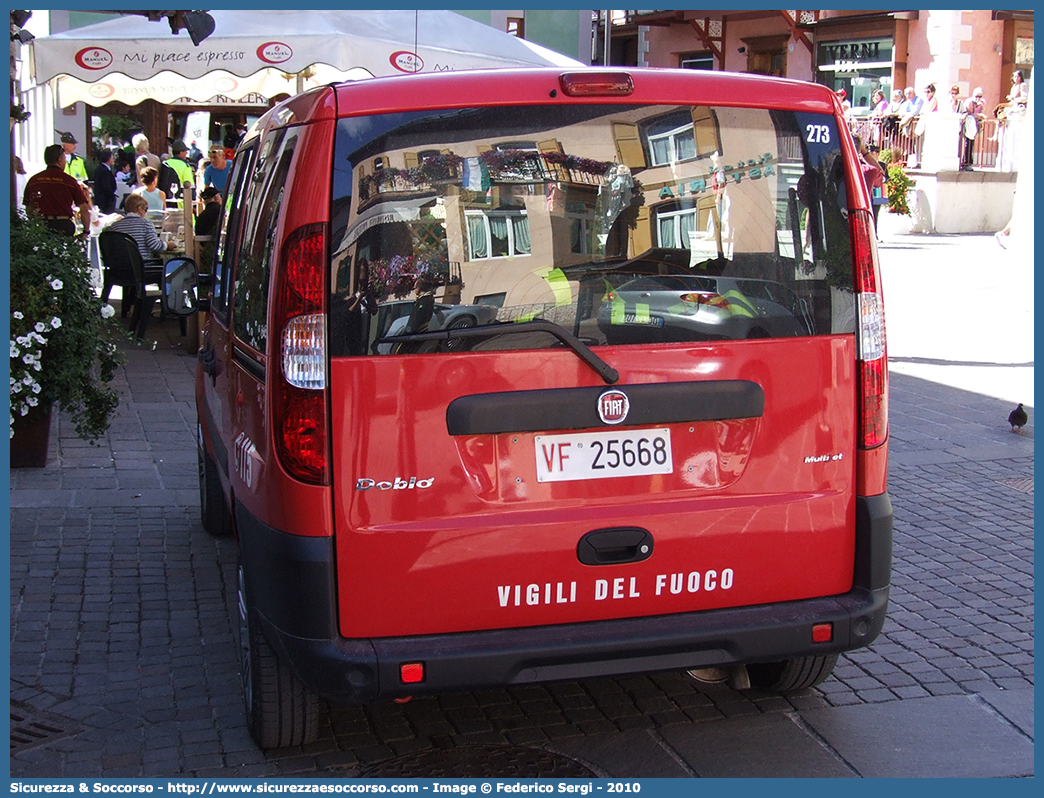 VF 25668
Corpo Nazionale Vigili del Fuoco
Fiat Doblò I serie restyling
Parole chiave: VVF;V.V.F.;Corpo;Nazionale;Vigili;del;Fuoco;Fiat;Doblò;Doblo