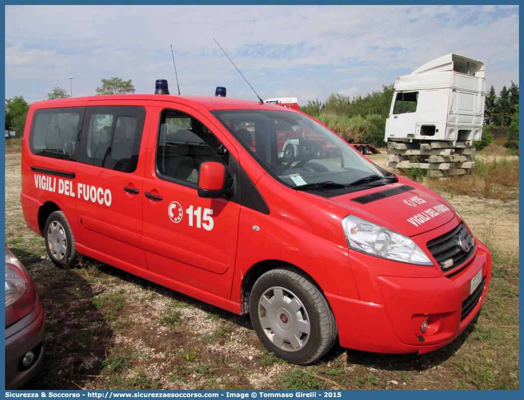 VF 25702
Corpo Nazionale Vigili del Fuoco
Fiat Scudo IV serie
(variante)
Parole chiave: VVF;V.V.F.;Corpo;Nazionale;Vigili;del;Fuoco;Fiat;Scudo