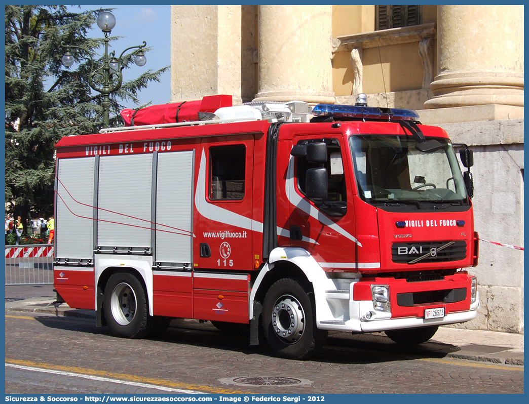 VF 26573
Corpo Nazionale Vigili del Fuoco
Volvo FL280/FL290 III serie
Allestitore BAI S.r.l.
Parole chiave: VVF;V.V.F.;Corpo;Nazionale;Vigili;del;Fuoco;APS;A.P.S.;AutoPompaSerbatoio;AutoPompa;Volvo;FL;280;290;FL280;FL290;BAI