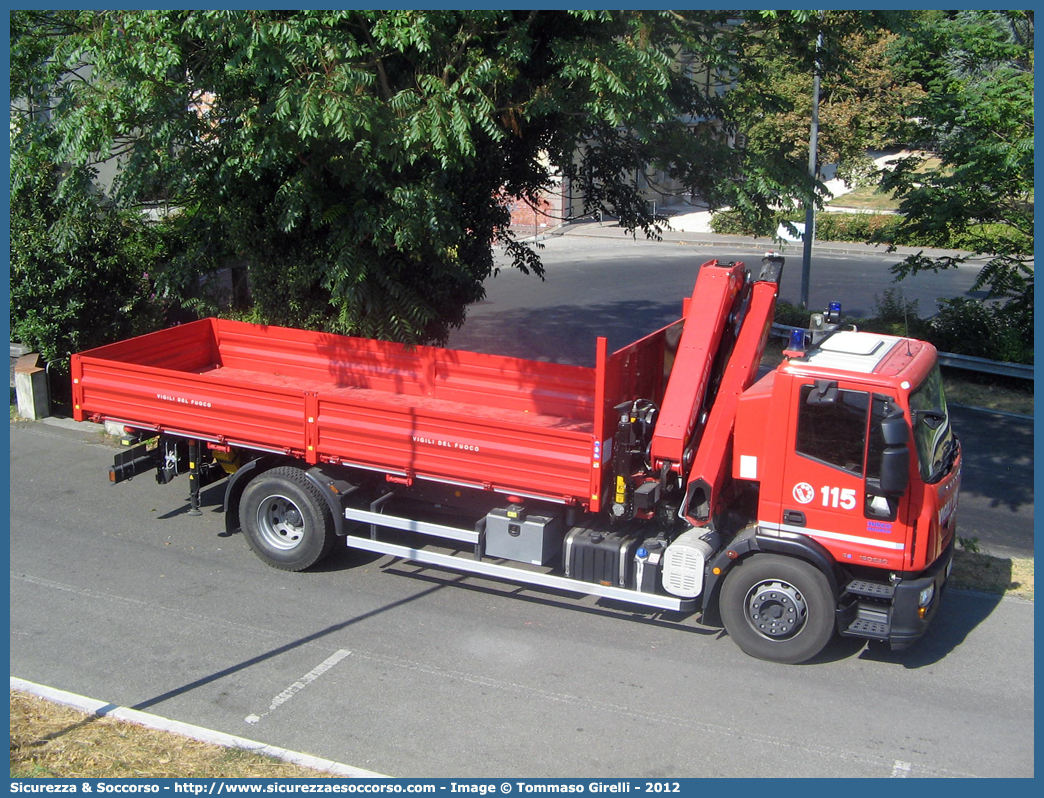 VF 26703
Corpo Nazionale Vigili del Fuoco
Iveco EuroCargo 180E30 III serie
Parole chiave: VVF;V.V.F.;Corpo;Nazionale;Vigili;del;Fuoco;Iveco;EuroCargo;180E30