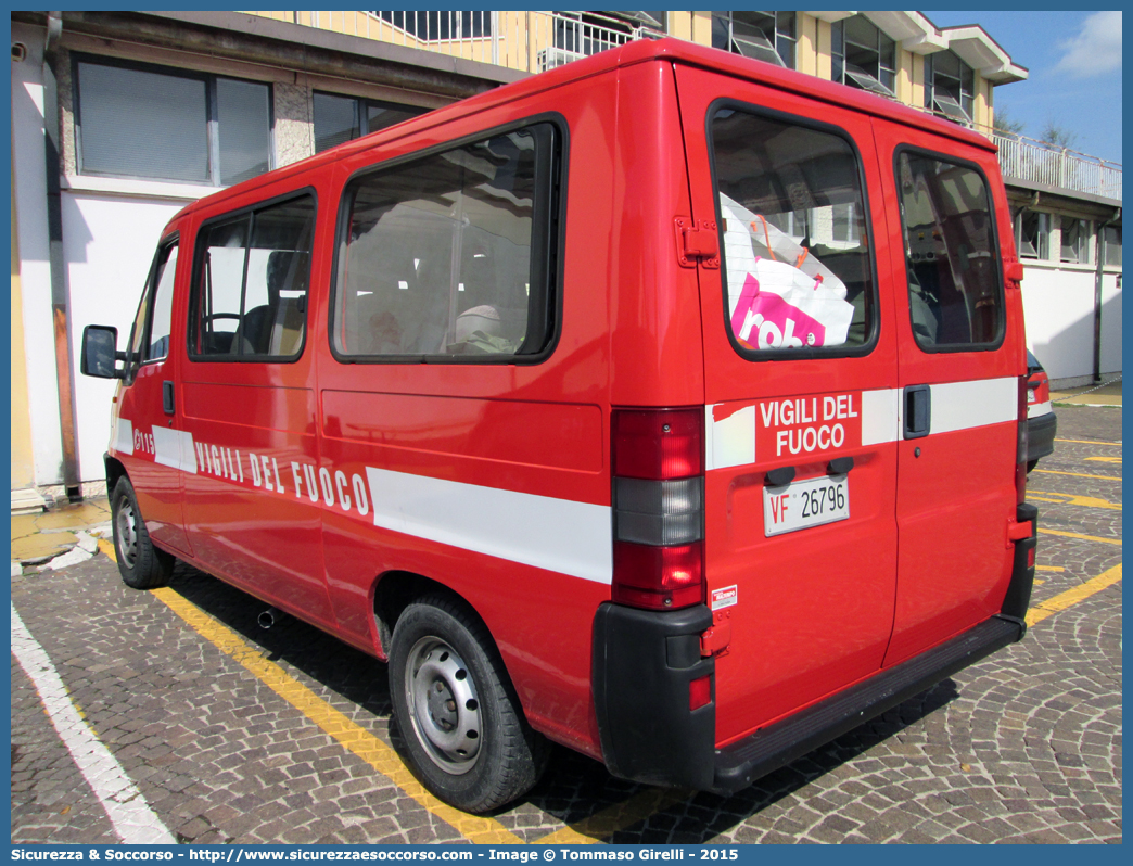 VF 26796
Corpo Nazionale Vigili del Fuoco
Fiat Ducato II serie
Parole chiave: VVF;V.V.F.;Corpo;Nazionale;Vigili;del;Fuoco;Bus;Minibus;Fiat;Ducato