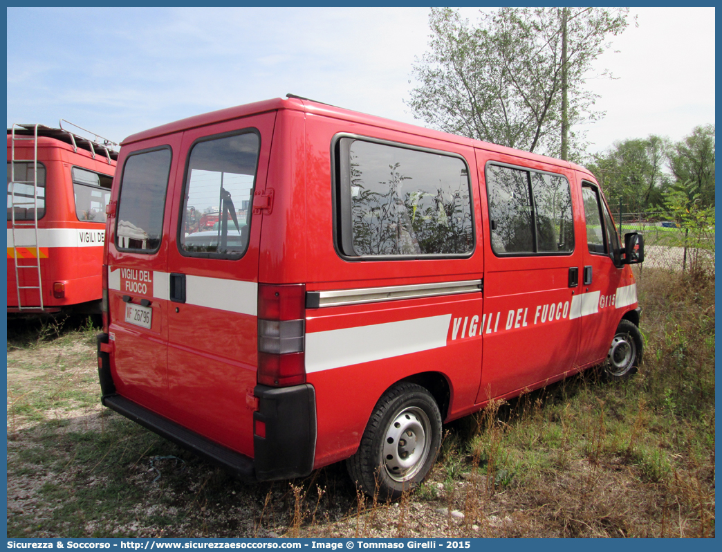 VF 26796
Corpo Nazionale Vigili del Fuoco
Fiat Ducato II serie
Parole chiave: VVF;V.V.F.;Corpo;Nazionale;Vigili;del;Fuoco;Bus;Minibus;Fiat;Ducato