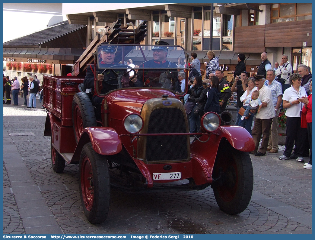 VF 277
Corpo Nazionale Vigili del Fuoco
Fiat 15 Ter
Parole chiave: VVF;V.V.F.;Corpo;Nazionale;Vigili;del;Fuoco;AutoPompaSerbatoio;APS;AutoPompa;Fiat;15;Ter