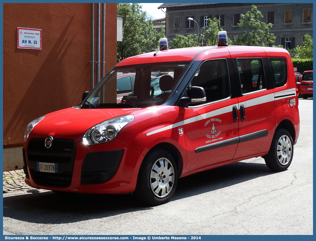 VF 2KBTN
Corpo Permanente dei Vigili del Fuoco Trento
Fiat Doblò II serie
Parole chiave: VF;V.F.;Vigili del Fuoco;Vigili;Fuoco;Corpo;Permanente;Trento;Fiat;Doblò