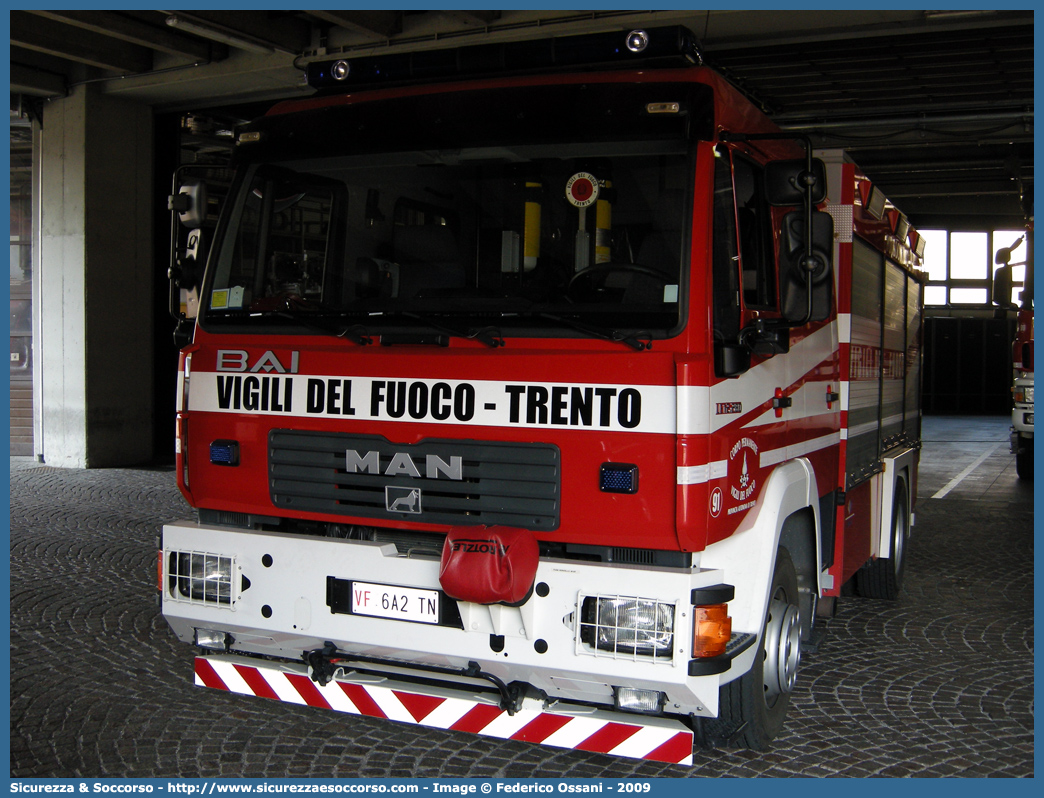 VF 6A2TN
Corpo Permanente dei Vigili del Fuoco Trento
Man LE 12.250
Allestitore BAI S.r.l.
Parole chiave: VF;V.F.;Vigili del Fuoco;Vigili;Fuoco;Corpo;Permanente;Trento;Man;LE;12.250;BAI