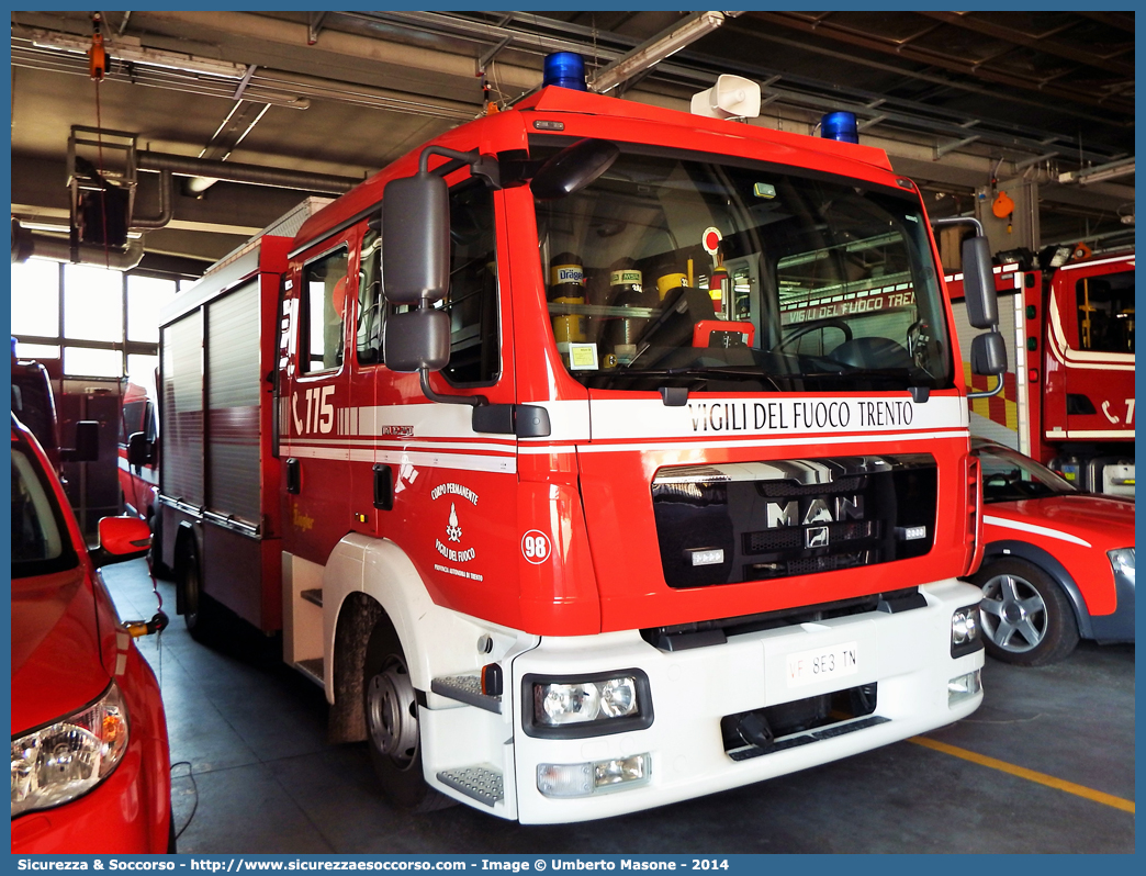 VF 8E3TN
Corpo Permanente dei Vigili del Fuoco Trento
MAN TGL 12.250
Allestitore Ziegler Italiana GmbH
Parole chiave: VF;V.F.;Vigili del Fuoco;Vigili;Fuoco;Corpo;Permanente;Trento;MAN;TGL;12.250;ziegler