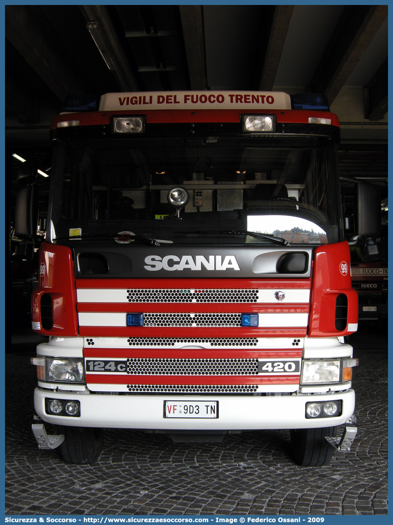 VF 9D3TN
Corpo Permanente dei Vigili del Fuoco Trento
Scania 124c 420
Allestitore Rosenbauer International AG.
Parole chiave: VF;V.F.;Vigili del Fuoco;Vigili;Fuoco;Corpo;Permanente;Trento;Scania;124c;420;rosenbauer