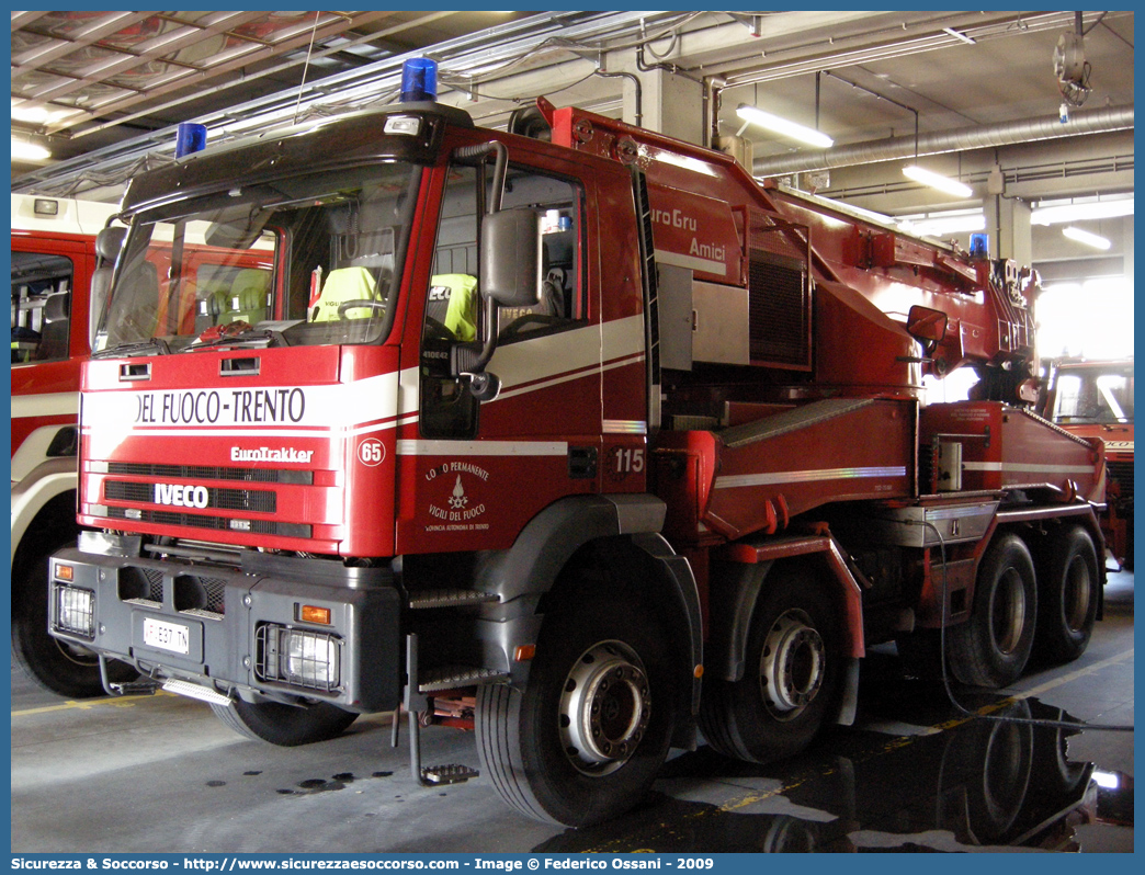 VF E37TN
Corpo Permanente dei Vigili del Fuoco Trento
Iveco EuroTrakker 410E42
Parole chiave: VF;V.F.;Vigili del Fuoco;Vigili;Fuoco;Corpo;Permanente;Trento;Iveco;EuroTrakker;410E42