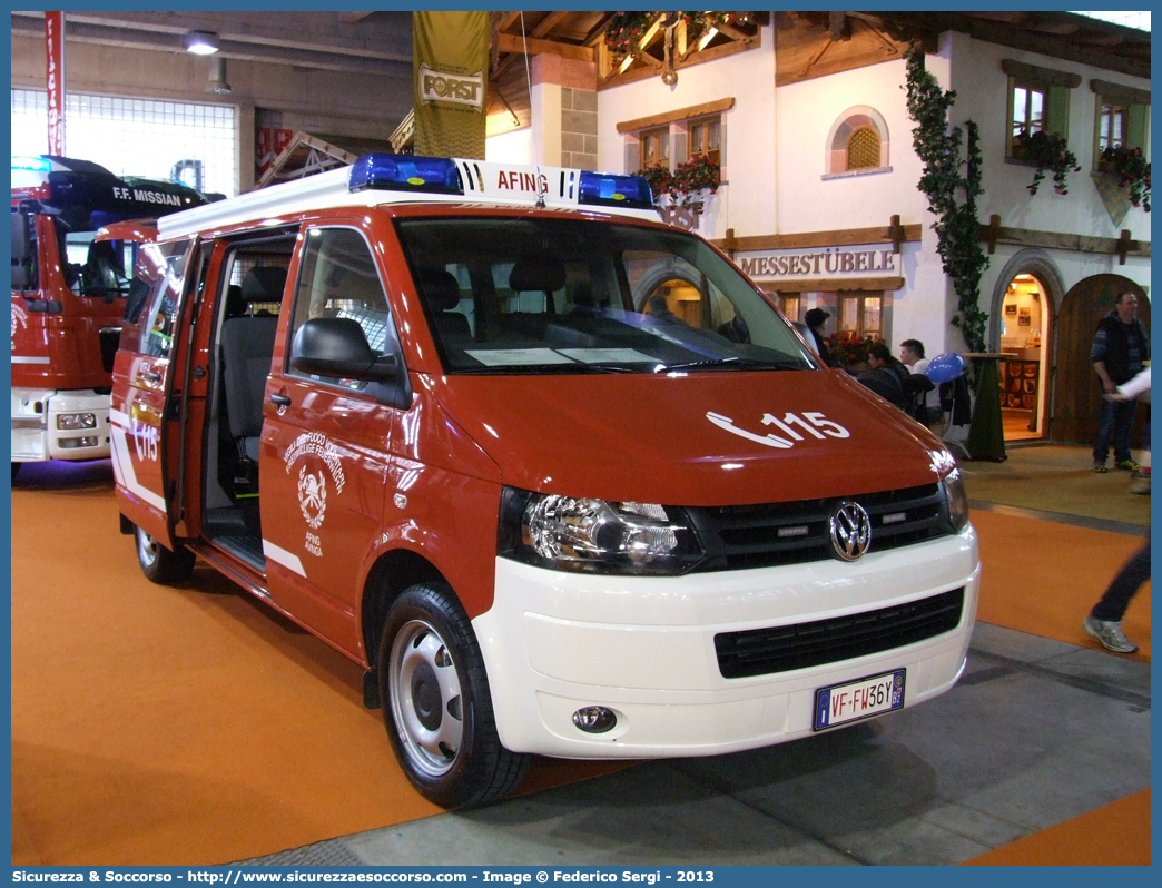 VF FW361
Vigili del Fuoco Volontari Avinga
Freiwillige Feuerwehr Afing
Volkswagen Transporter T5 restyling
Parole chiave: VF;VFV;V.F.;V.F.V.;Vigili;Fuoco;Volontari;Freiwillige;Feuerwehr;Avinga;Afing;Volkswagen;Transporter;T5