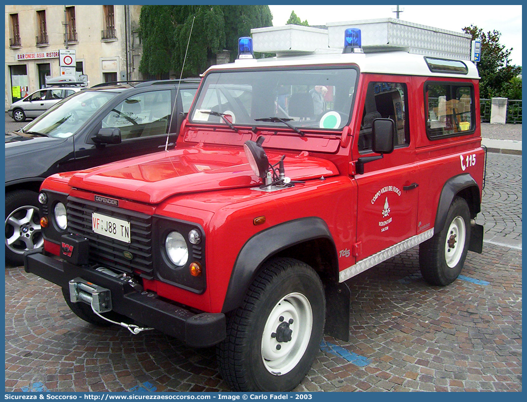 VF J88TN
Corpo Vigili del Fuoco Volontari Salter
Land Rover Defender 90
Parole chiave: VF;V.F.;Vigili del Fuoco;Vigili;Fuoco;Corpo;Volontari;Salter;Land Rover;Defender;90