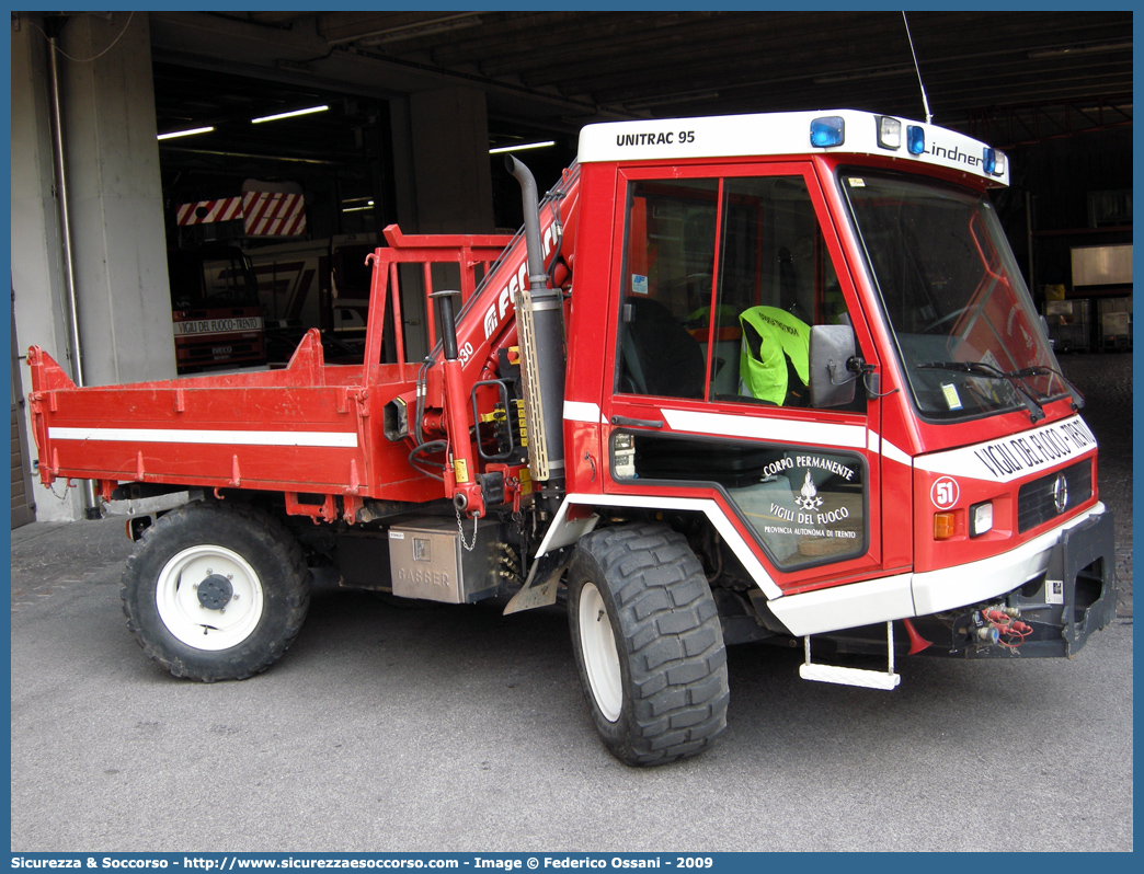 VF Y86TN
Corpo Permanente dei Vigili del Fuoco Trento
Lindner Unitrac 95L
Parole chiave: VF;V.F.;Vigili del Fuoco;Vigili;Fuoco;Corpo;Permanente;Trento;Lindner;Unitrac;95L