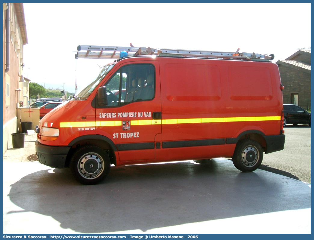 VTU 00189
République Française
Saint Tropez
Véhicule Tous Usages 
Renault Master II generation
Parole chiave: République;Française;SDIS;S.D.I.S.;Service;Départemental;Incendie;Secours;83;Saint;Tropez;VTU;Véhicule;Tous;Usages;Renault;Maste