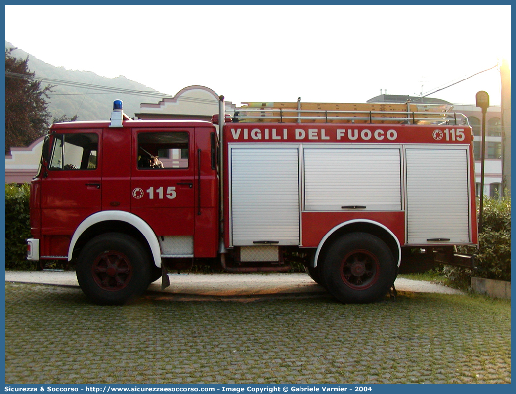 VF 13210
Corpo Nazionale Vigili del Fuoco
Iveco/OM 160
Allestitore Baribbi S.p.A.
Ricondizionato Scelza S.n.c.
Parole chiave: VVF;V.V.F.;Corpo;Nazionale;Vigili;del;Fuoco;AutoPompaSerbatoio;APS;A.P.S.;Iveco;OM;160;Baribbi