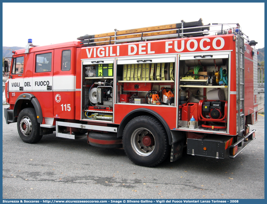 VF 20208
Corpo Nazionale Vigili del Fuoco
Iveco 190-26
Allestitore BAI S.r.l.
Parole chiave: VVF;V.V.F.;Corpo;Nazionale;Vigili;del;Fuoco;AutoPompaSerbatoio;APS;A.P.S.;Iveco;190;26;190-26;BAI