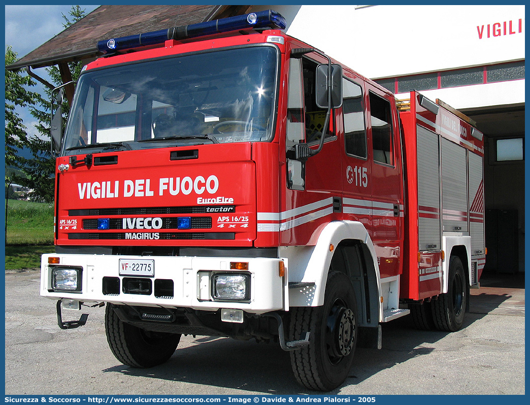 VF 22775
Corpo Nazionale Vigili del Fuoco
Iveco Magirus EuroFire
140E28 4x4 I serie
Parole chiave: VVF;V.V.F.;Corpo;Nazionale;Vigili;del;Fuoco;AutoPompaSerbatoio;APS;A.P.S.;Iveco;Magirus;EuroFire;140E28;4x4