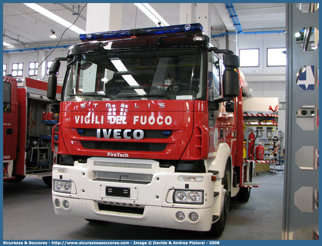 VF 25345
Corpo Nazionale Vigili del Fuoco
Iveco Magirus Stralis 
190S31 II serie "FireTech"
Parole chiave: VVF;V.V.F.;Corpo;Nazionale;Vigili;del;Fuoco;AutoPompaSerbatoio;APS;A.P.S.;Iveco;Magirus;Stralis;190S31;FireTech