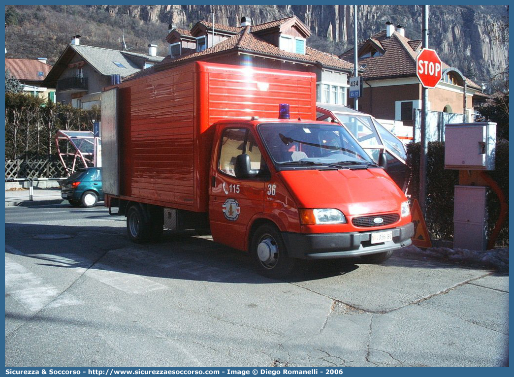 VF 036 BZ
Corpo Permanente dei Vigili del Fuoco Bolzano
Berufsfeuerwehr Bozen
Ford Transit II serie II resyling
Parole chiave: VF;VFV;V.F.;V.F.V.;Vigili;Fuoco;Corpo;Permanente;Berufsfeuerwehr;Bolzano;Bozen;Ford;Transit